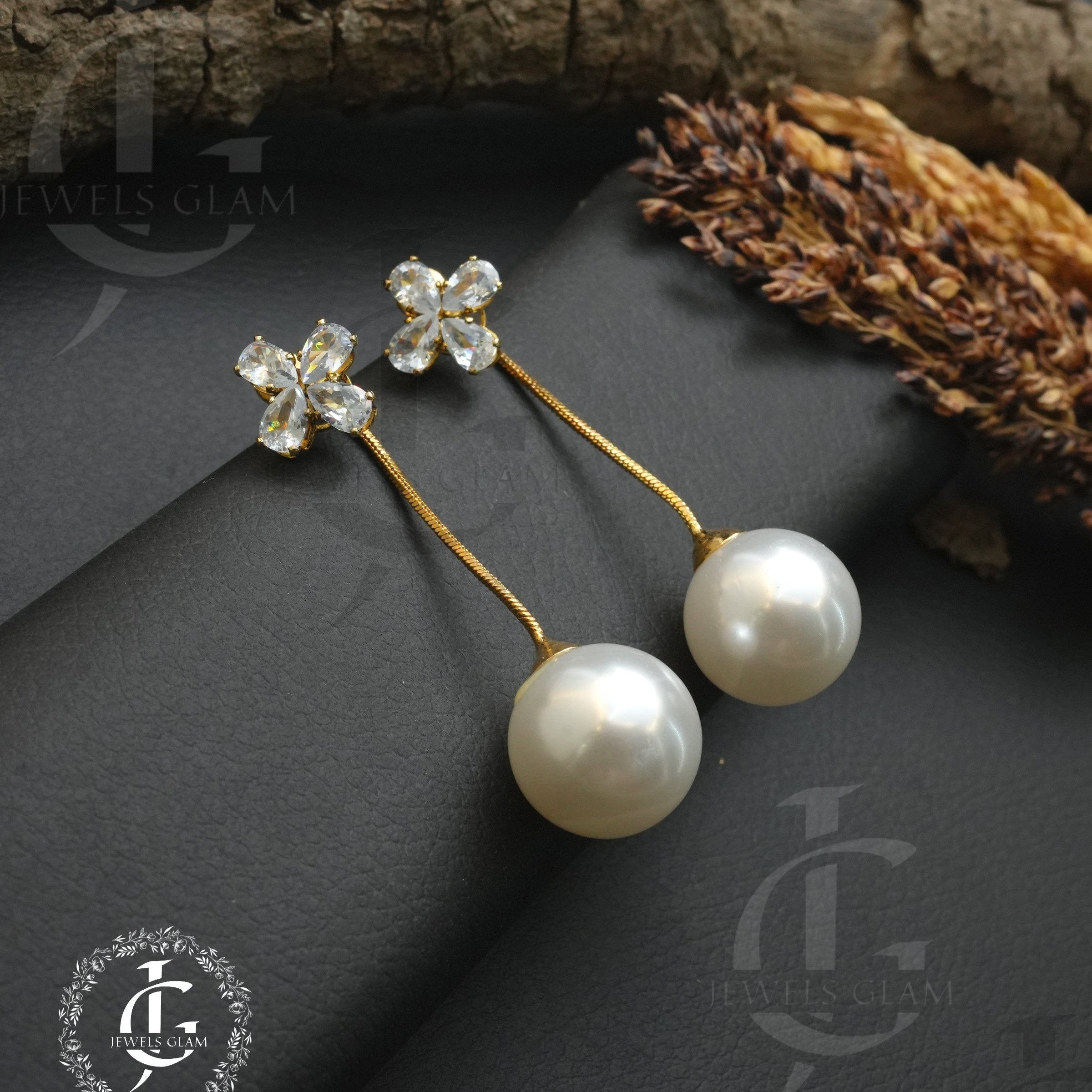 Floral Pearl Drop Earring Golden