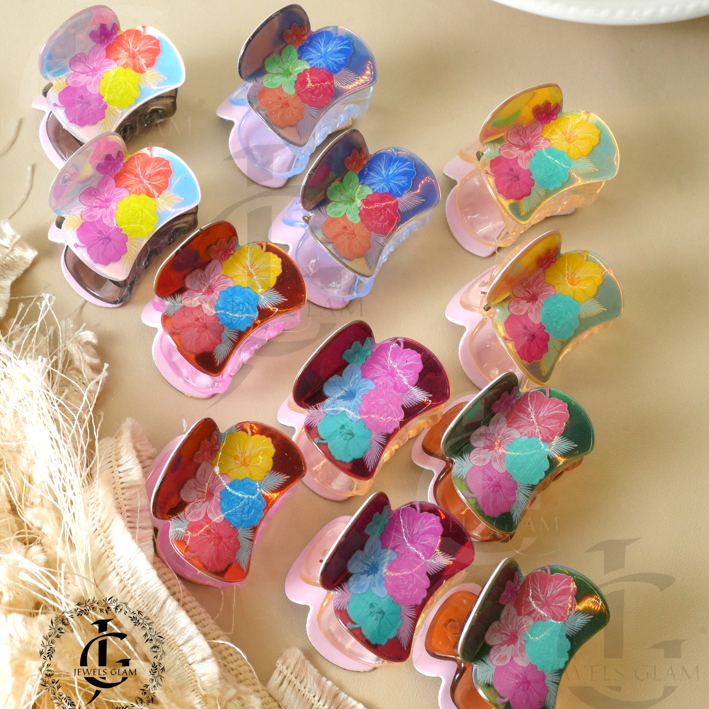 Floral Charm Acrylic Hair Catchers