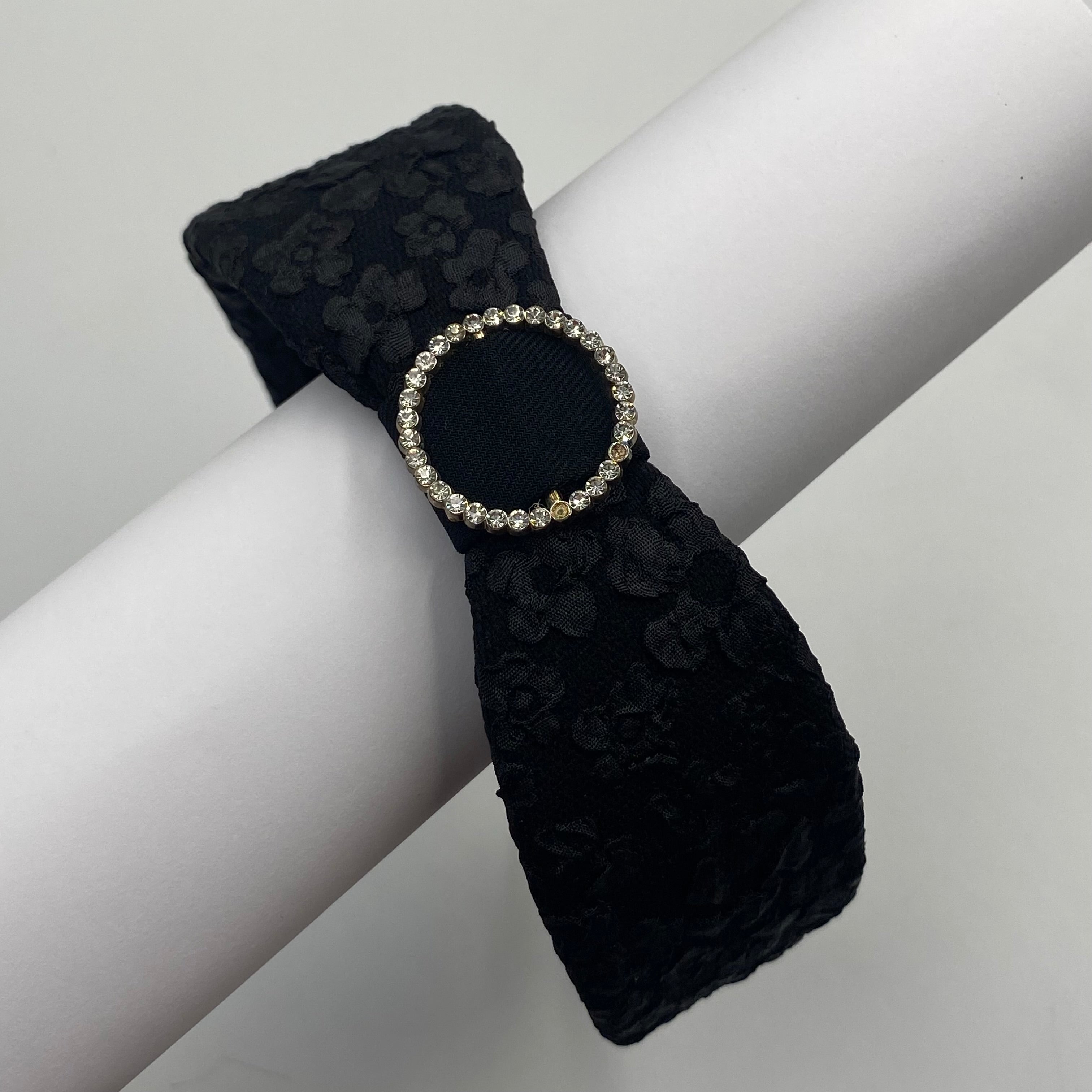 Elegant Lace Hairband with Rhinestone Accent