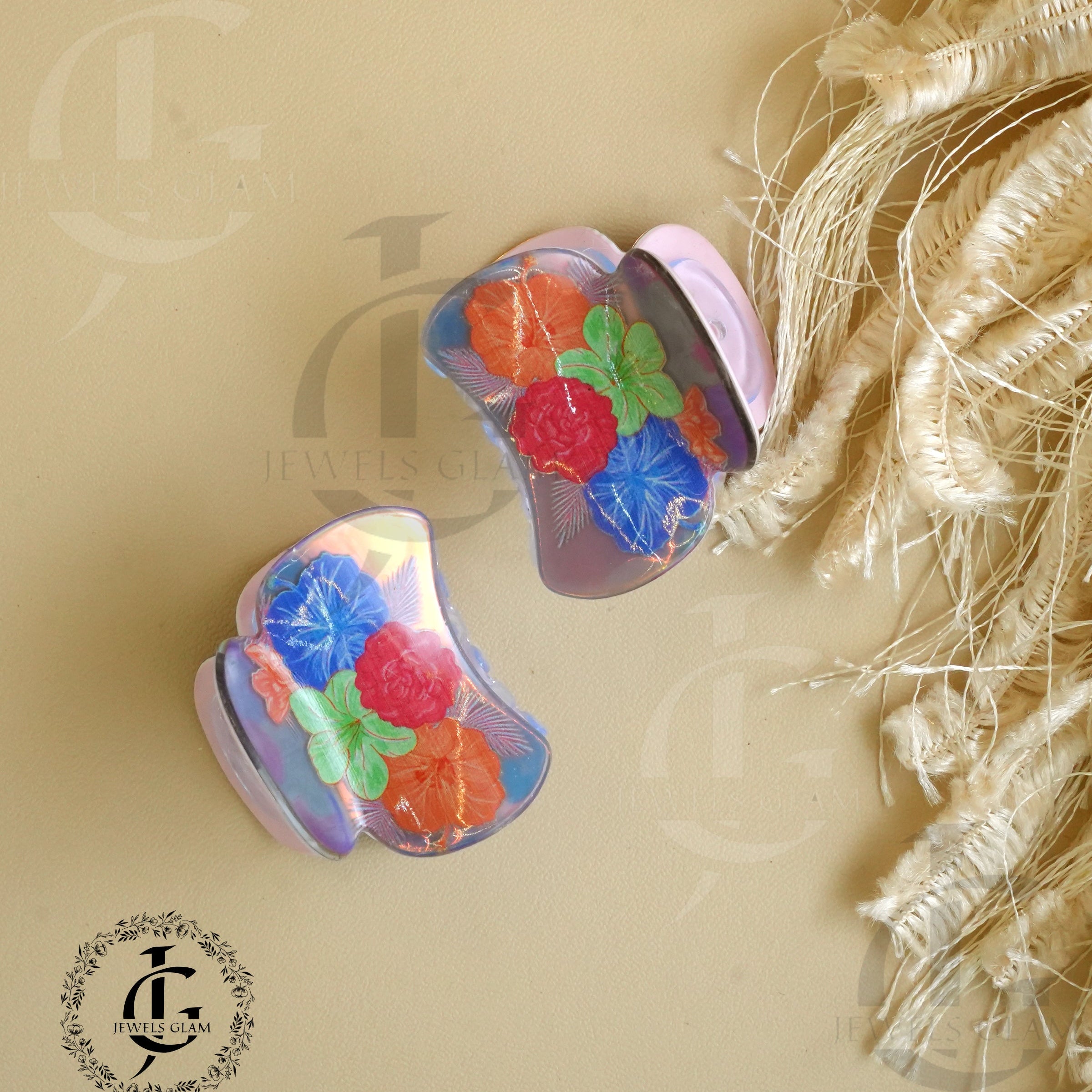 Floral Charm Acrylic Hair Catchers