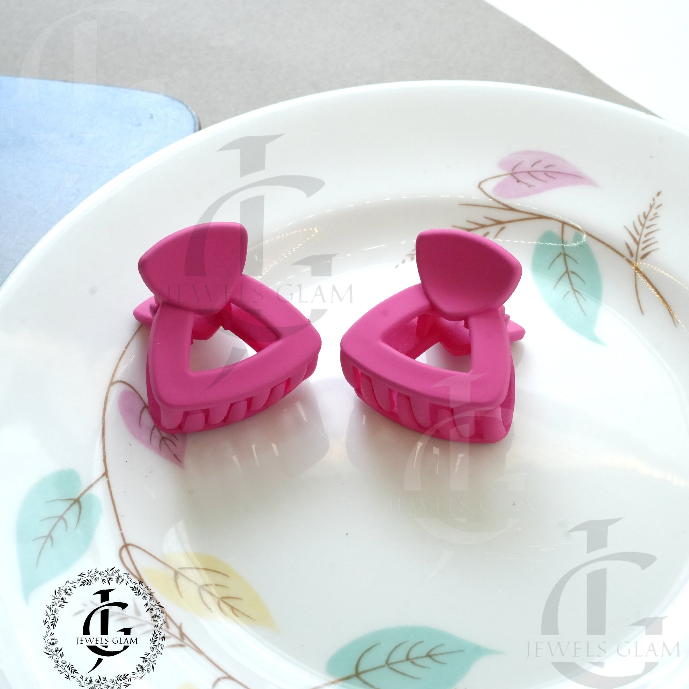 Vibrant Triangle Hair Catchers 1 pc