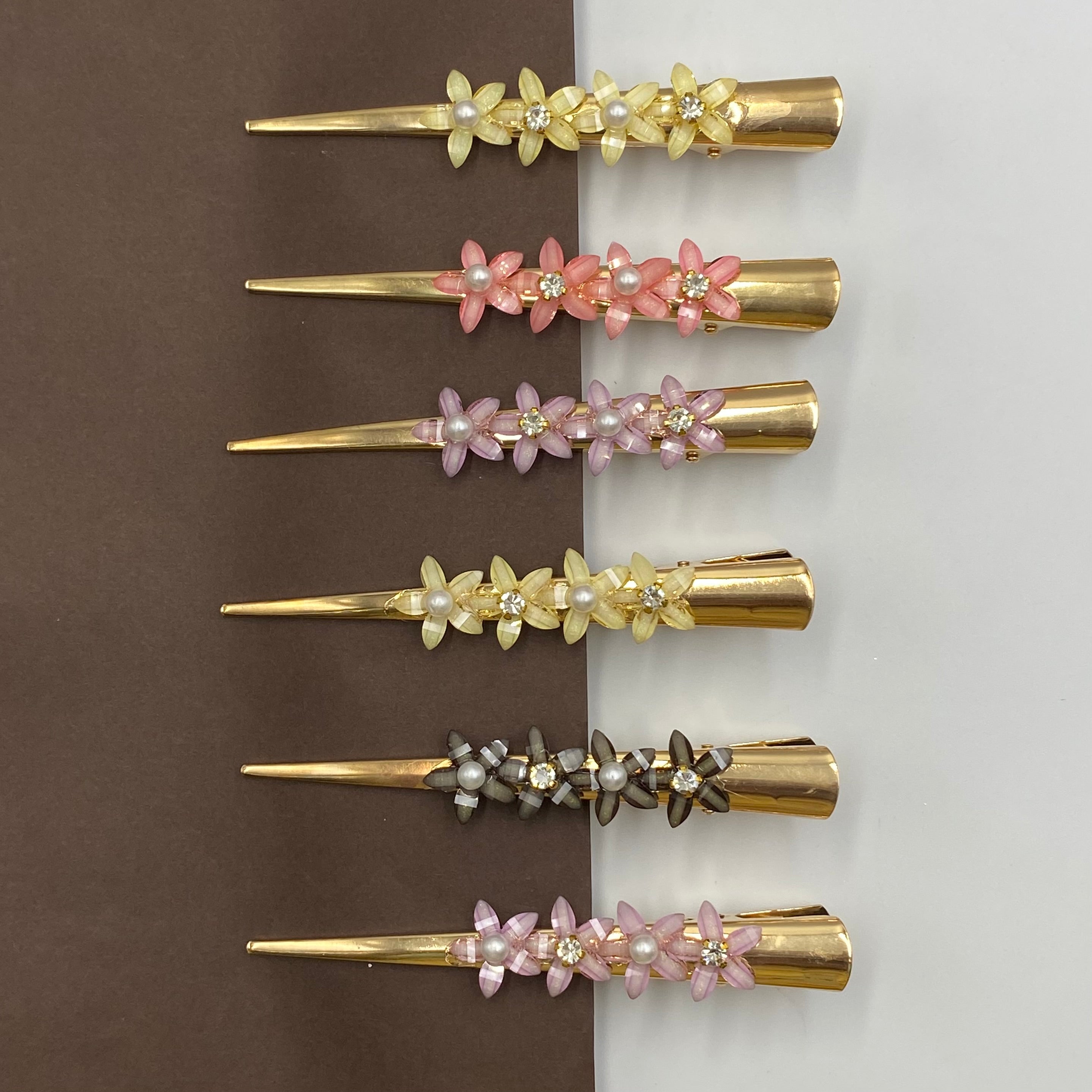 Elegant Floral Pearl Hair Pins