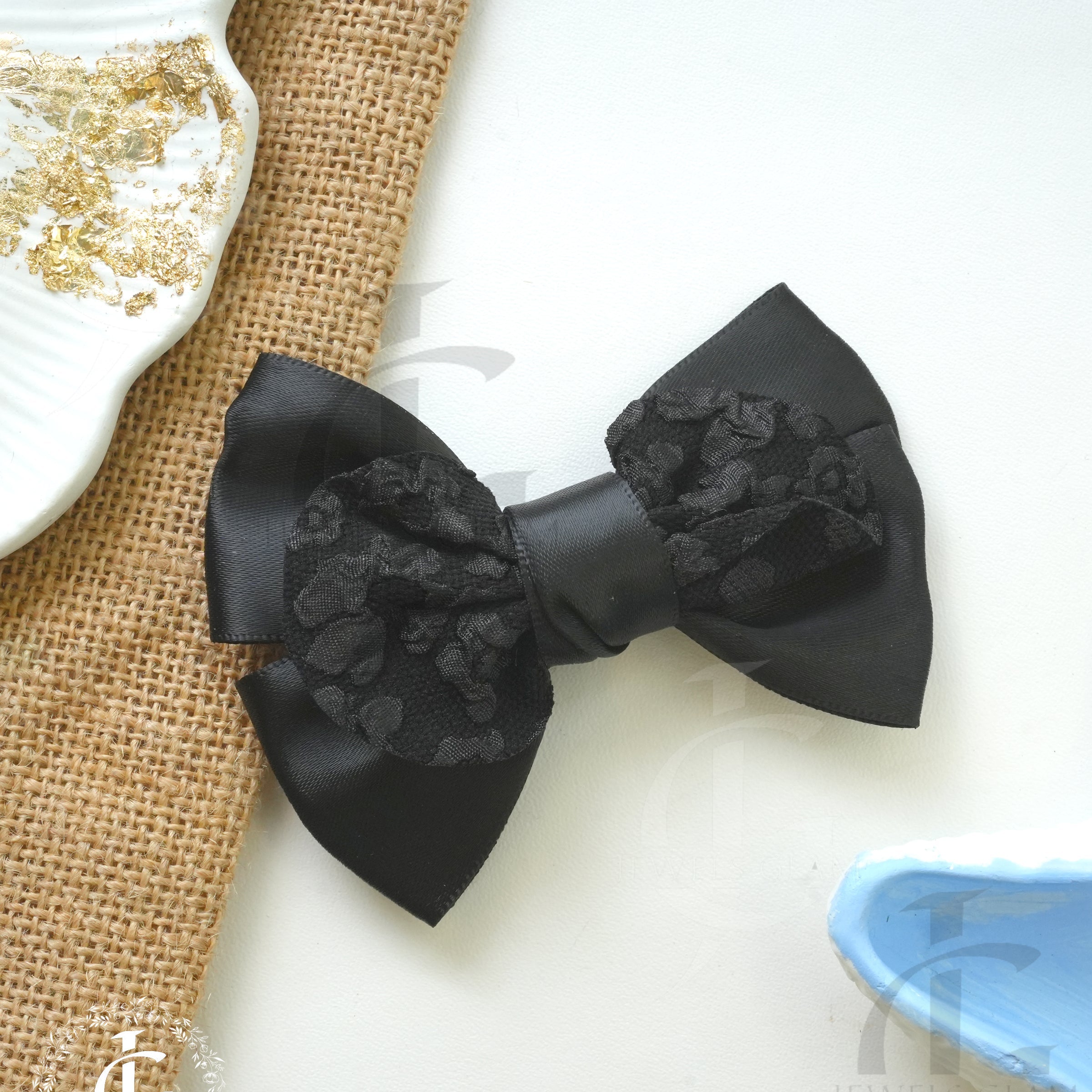 Lace Embellished Satin Bow Hair Clips (1 Pc)