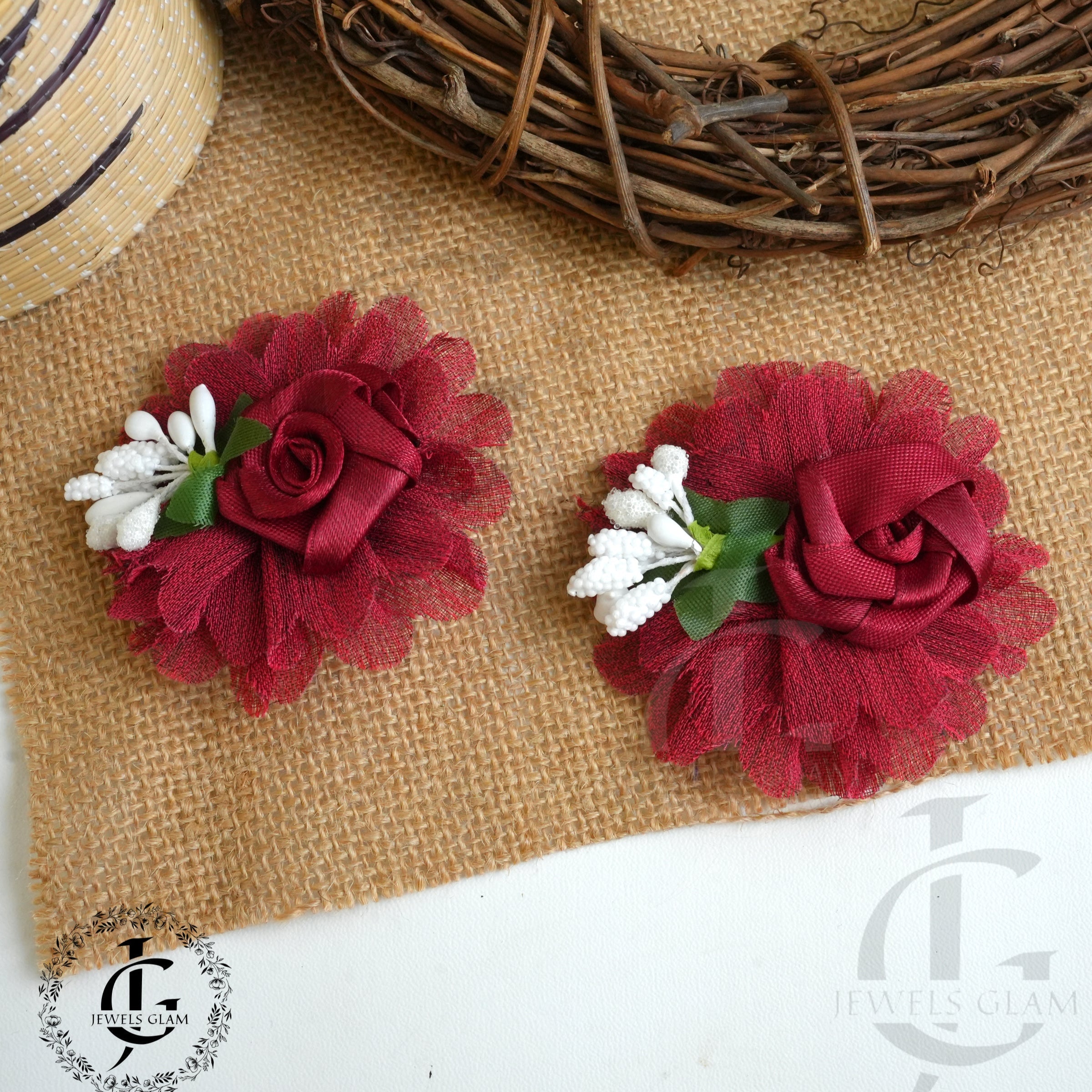 Elegant Floral Hair Clips (Pair)