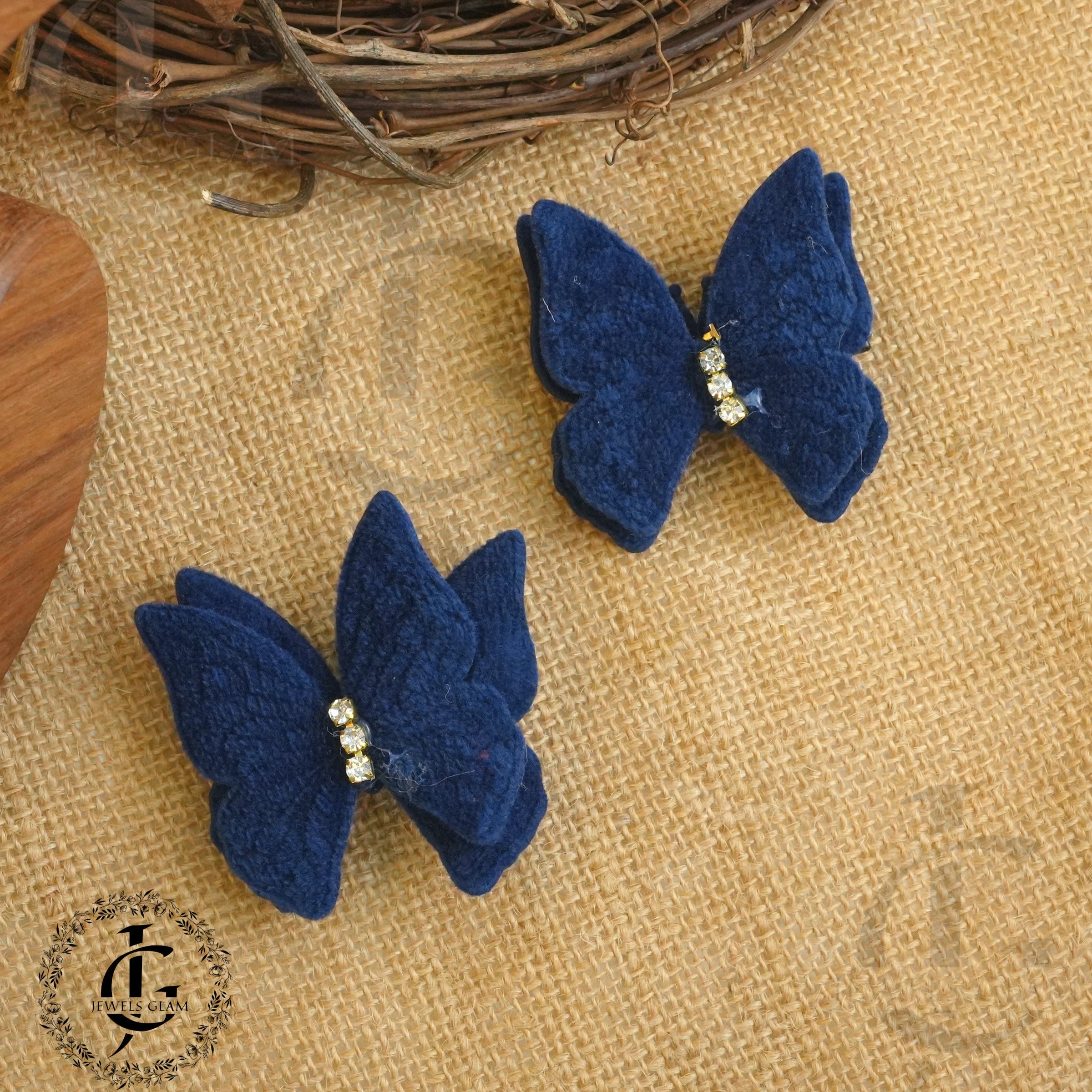 Elegant Butterfly Hair Pins (Pair)