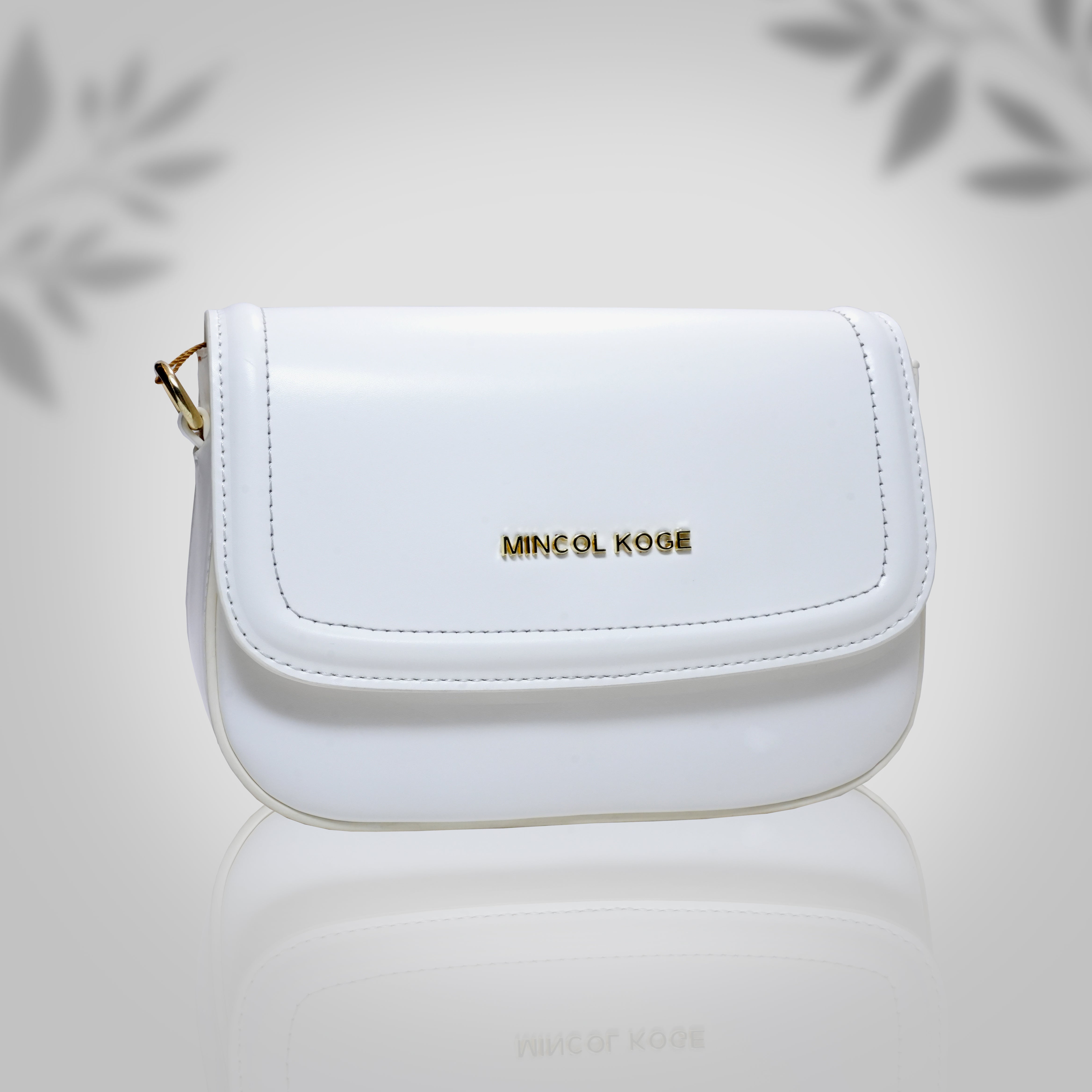 Women Sleek Leather Bag With Adjustable Strap