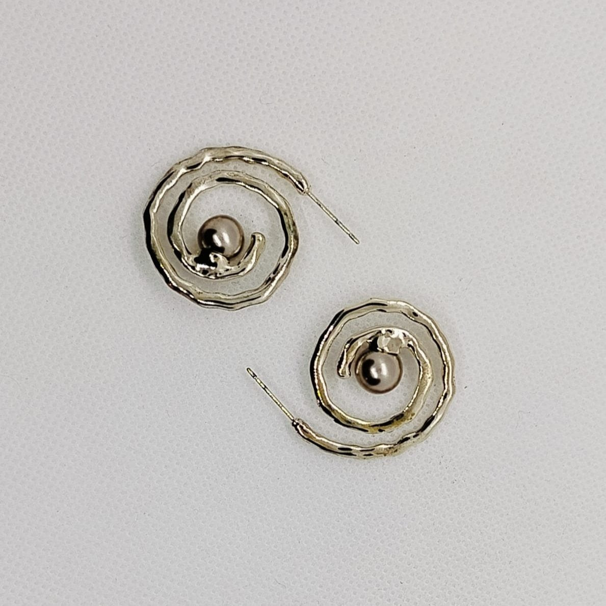 Modern Spiral Pearl Earrings
