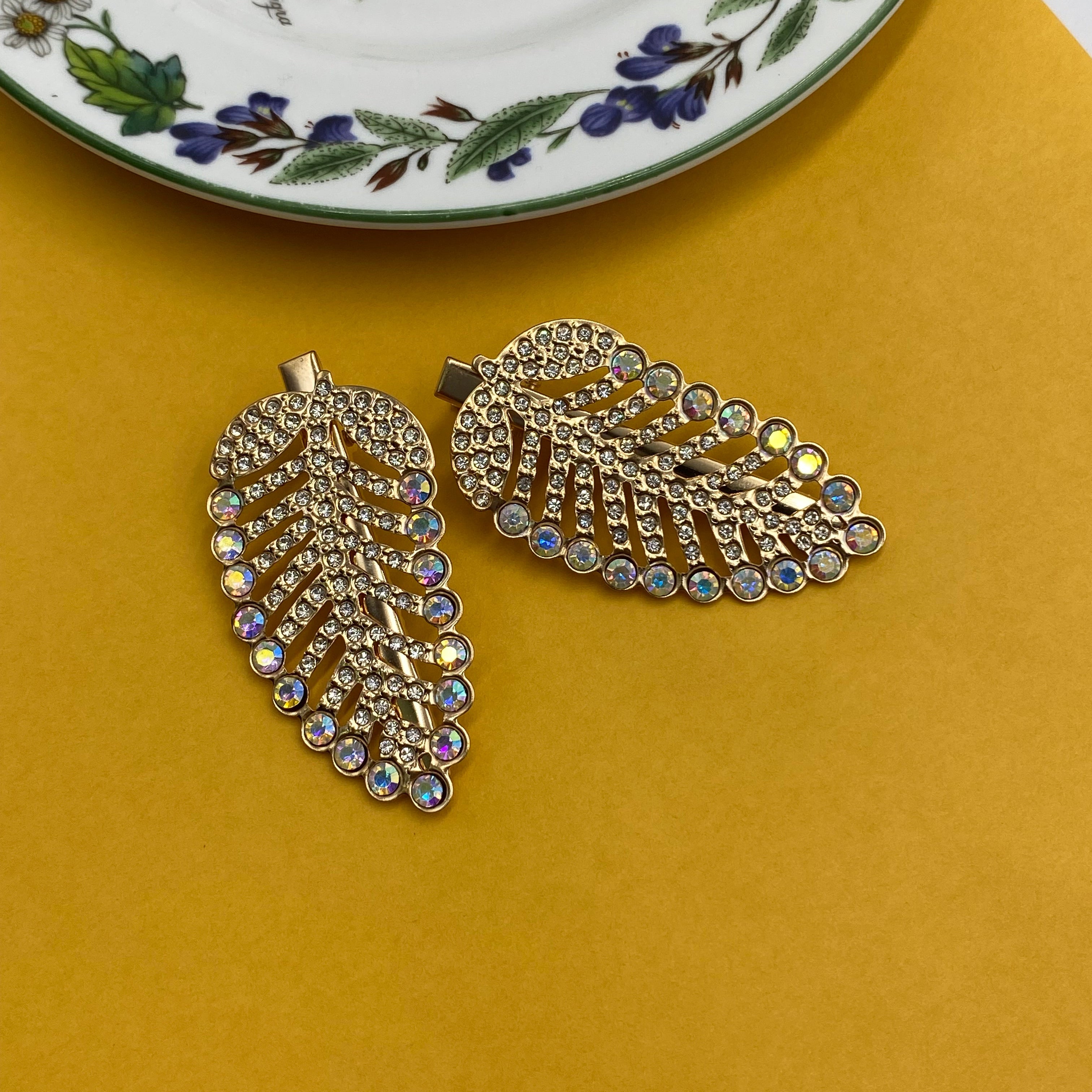 Radiant Gold Crystal Leaf Metal Hair Pin