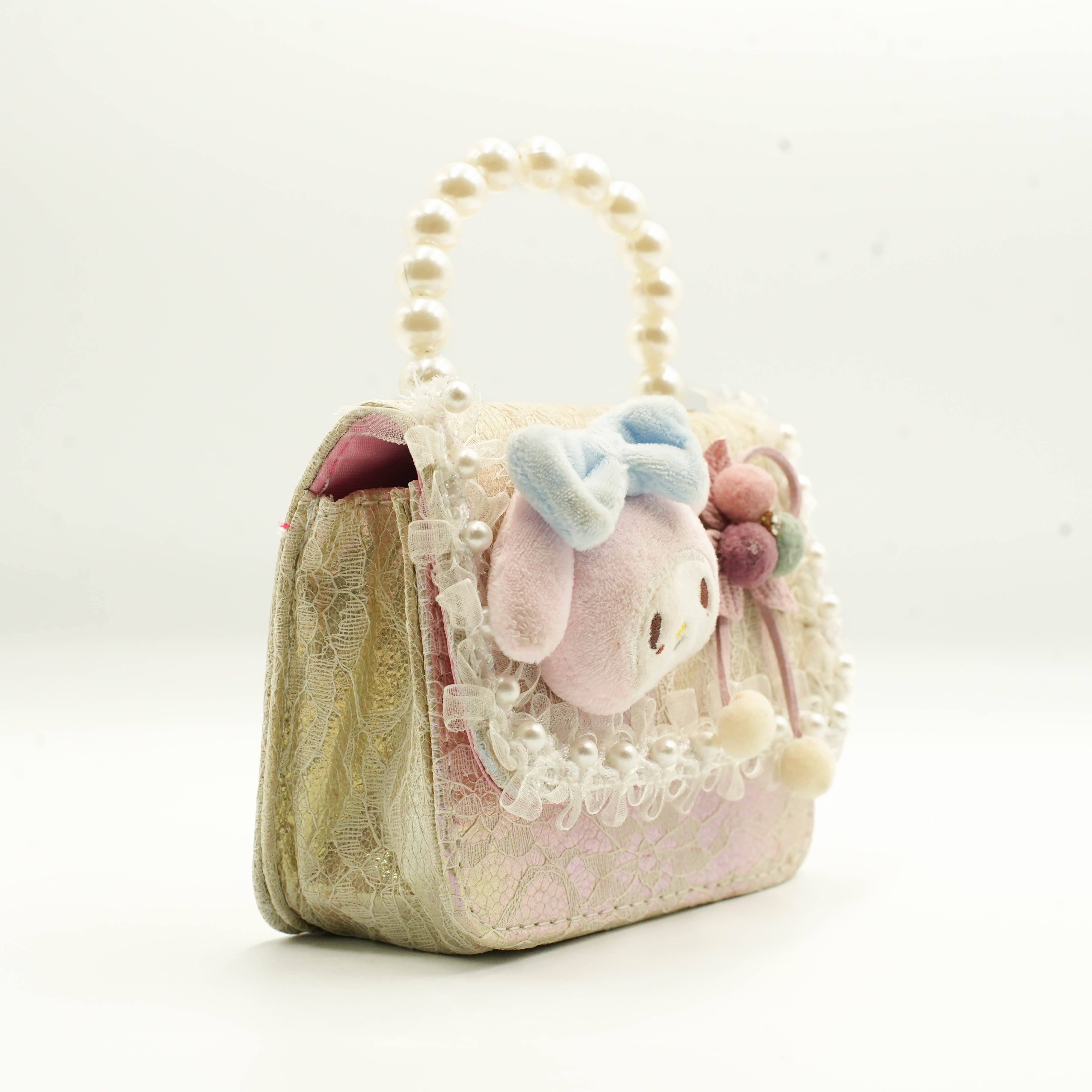 Cute Girl Purse White Gold