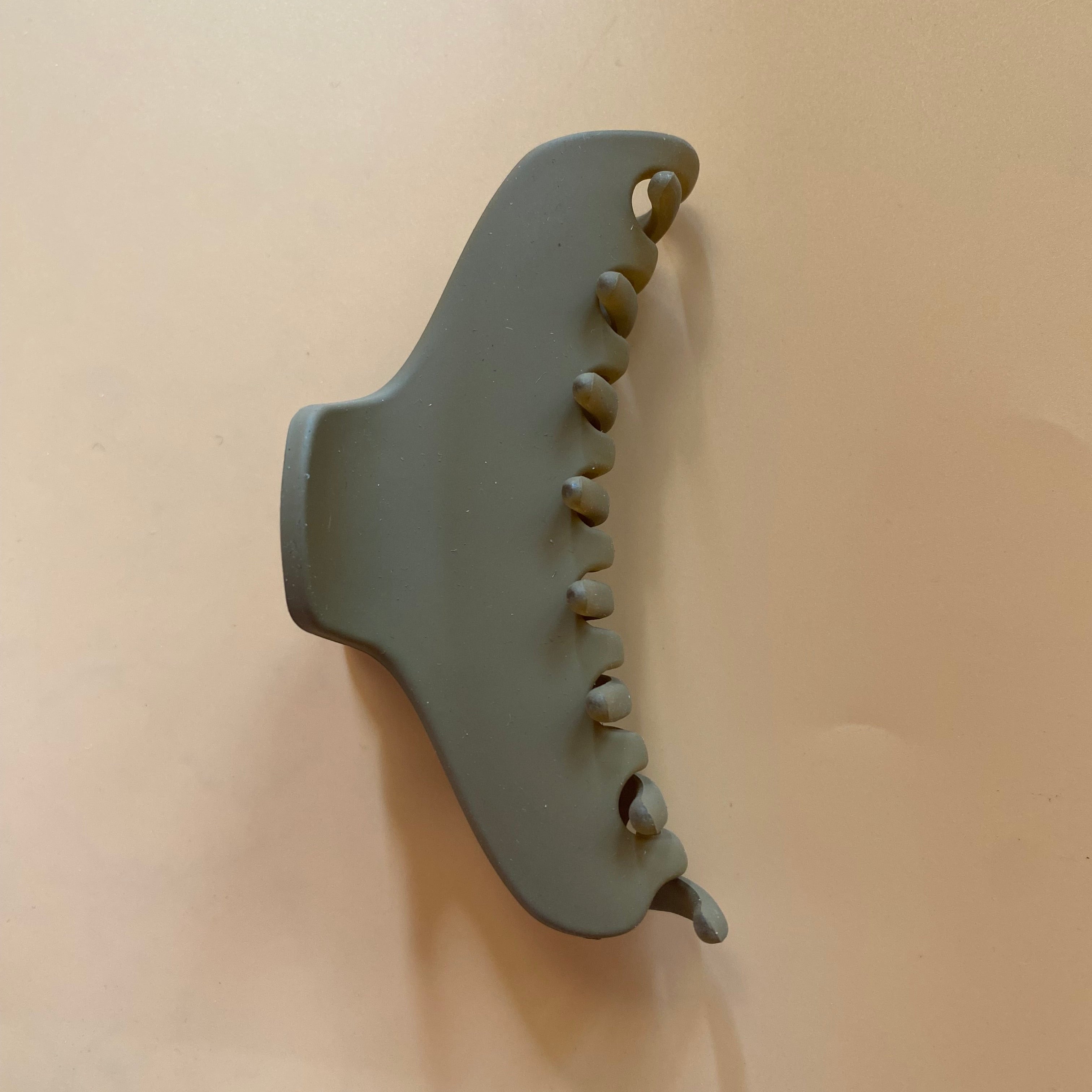 Minimalist Matte Hair Claw Clip in Soft