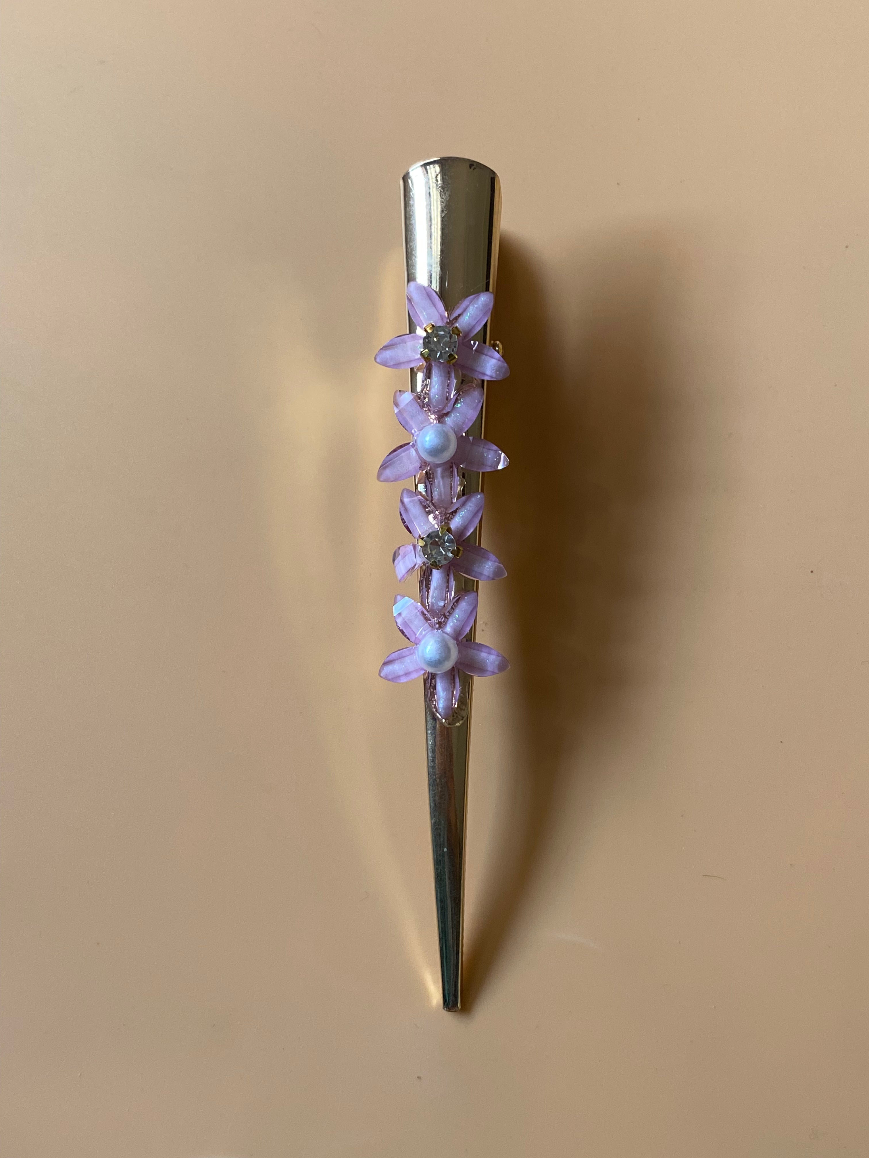 Elegant Floral Pearl Hair Pins