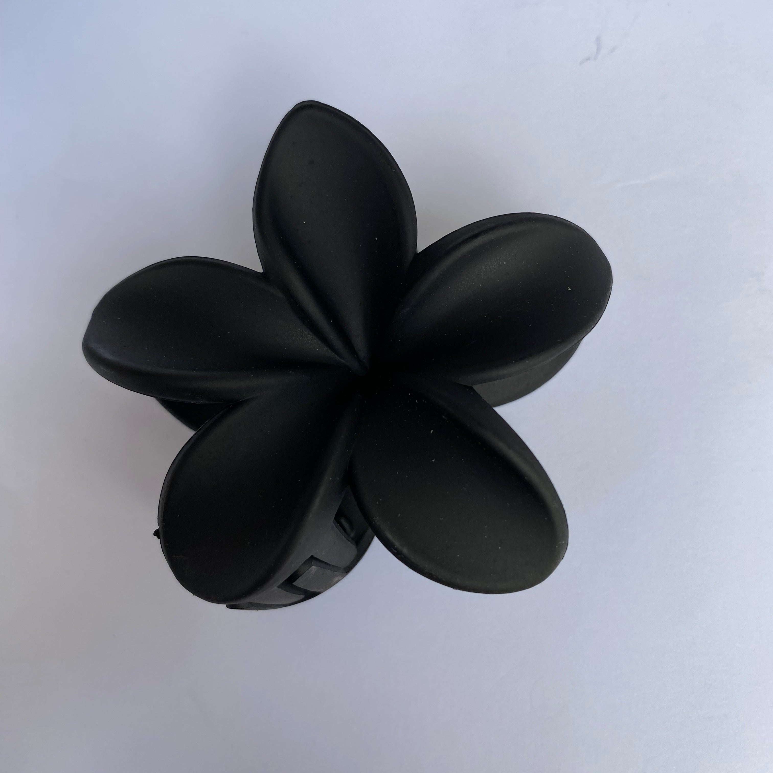 Elegant Matte Flower Hair Claw Clips