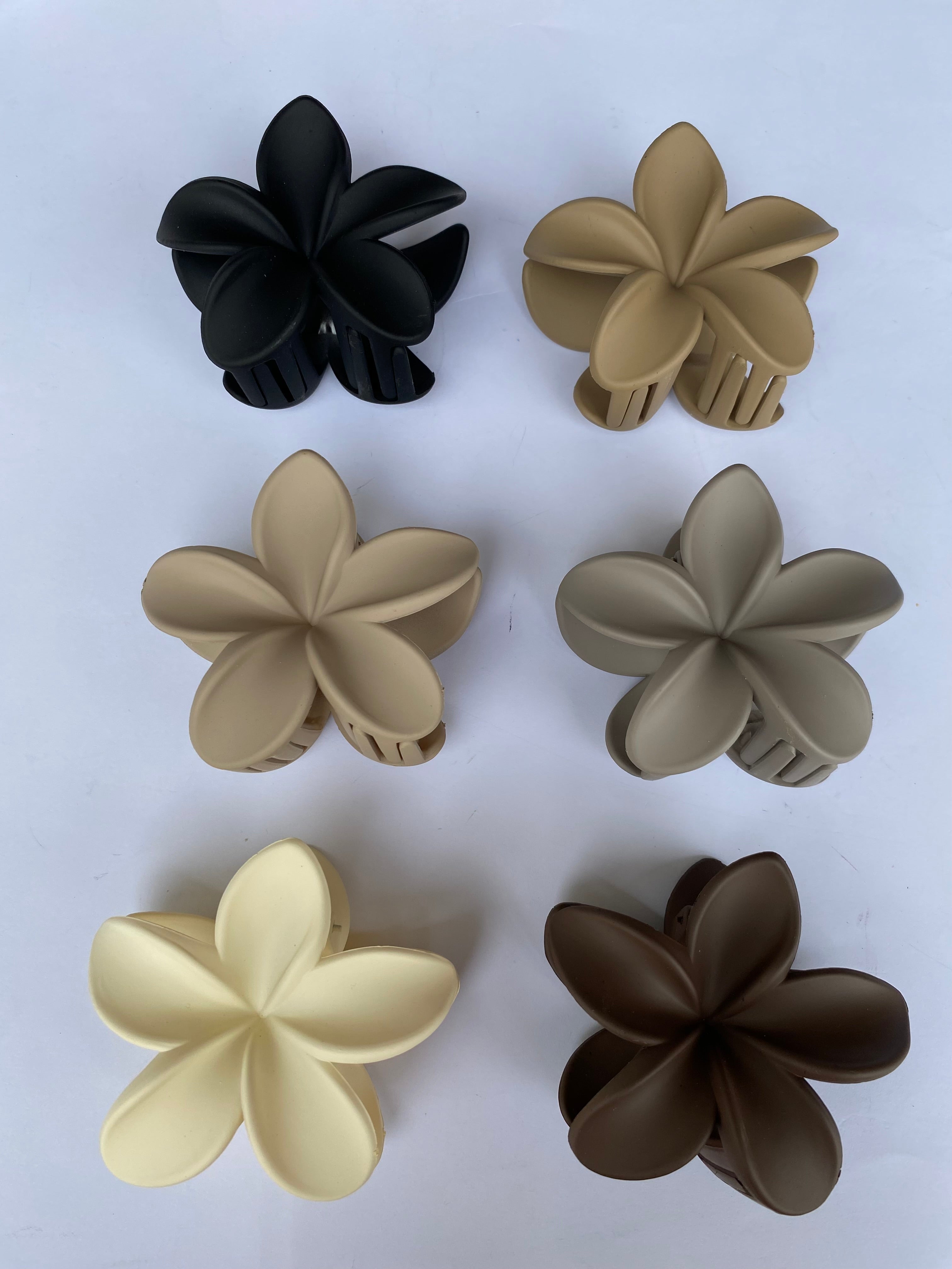 Elegant Matte Flower Hair Claw Clips